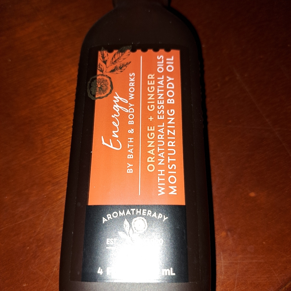 Energy moisturizing body oil